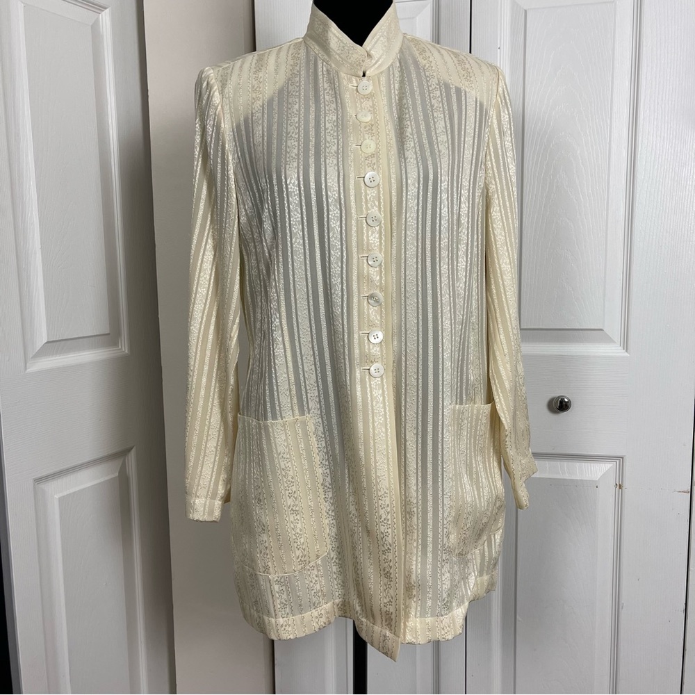 NWT ESCADA Mondi 100% Silk Crean Long Button Front Striped Light Jacket Sz 40/M